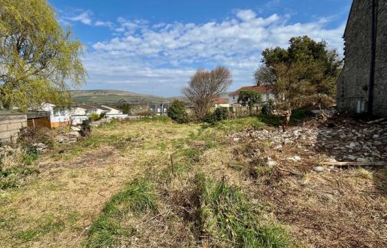 Plot with PP for sale in Herston photo